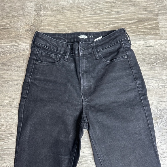 Old Navy Women’s High Waisted Flare Jeans Black Sz 2 - Picture 2 of 11